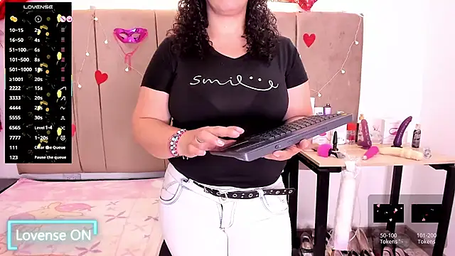 Zaly mature online show from October 2025 02:21:01 AM