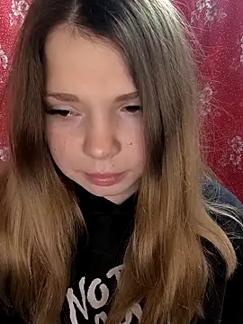 Snapshot of Zuli_Kiska chatting on February 2026 08:05:02 PM Zuli Kiska online show from February 2026 08:05:02 PM