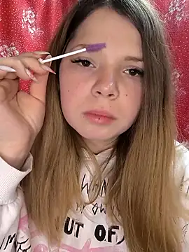 Snapshot of Zuli_Kiska chatting on February 2026 07:04:02 PM Zuli Kiska online show from February 2026 07:04:02 PM