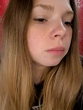 Snapshot of Zuli_Kiska chatting on April 2026 05:34:01 AM Zuli Kiska online show from April 2026 05:34:01 AM