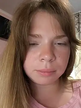 Snapshot of Zuli_Kiska chatting on July 2026 03:20:02 AM Zuli Kiska online show from July 2026 03:20:02 AM