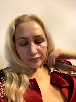YourBlondee online show from November 2025 01:50:02 AM