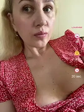 YourBlondee online show from June 2026 12:45:02 AM