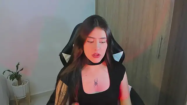 iriswest  online show from February 2025 12:17:02 AM