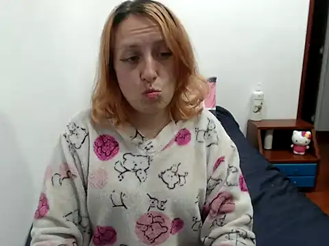 Snapshot of kittykalor09 chatting on February 2025 04:07:02 AM kittykalor09 online show from February 2025 04:07:02 AM