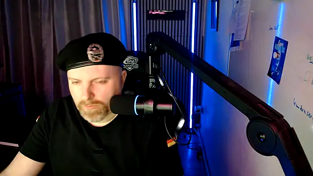 DerPornoPete online show from May 2026 02:31:01 AM