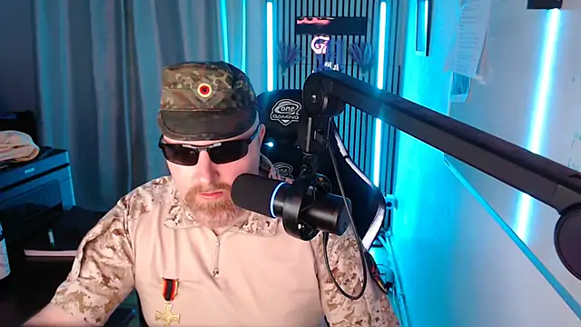 DerPornoPete online show from July 2026 10:27:01 PM