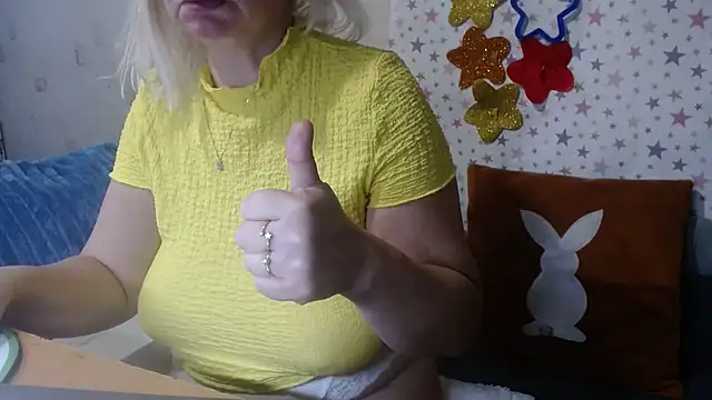 QueenLana online show from November 2025 05:16:02 AM