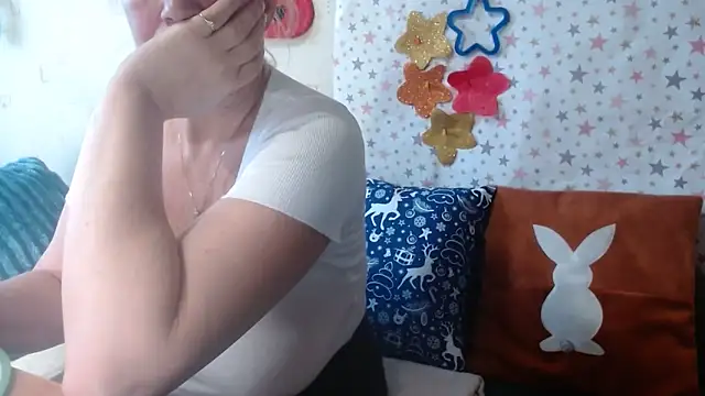 QueenLana online show from December 2025 09:58:01 AM