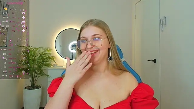 Adr1ana  online show from January 2025 05:40:02 AM