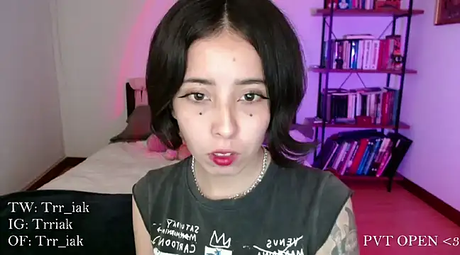 babyluna 8 8 online show from January 2025 01:56:01 AM