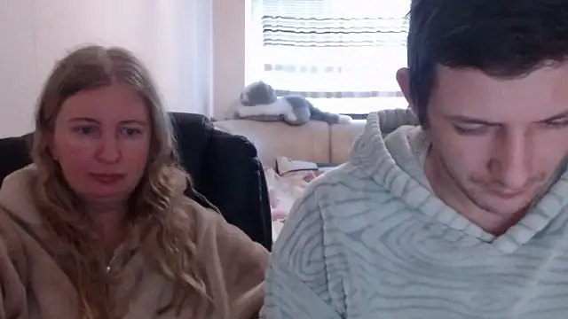 Snapshot of PeterAndJen chatting on February 2025 04:56:02 PM PeterAndJen online show from February 2025 04:56:02 PM