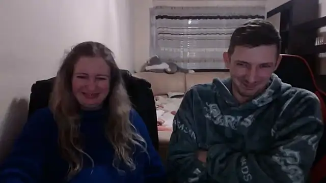 Snapshot of PeterAndJen chatting on March 2025 12:58:01 PM PeterAndJen online show from March 2025 12:58:01 PM