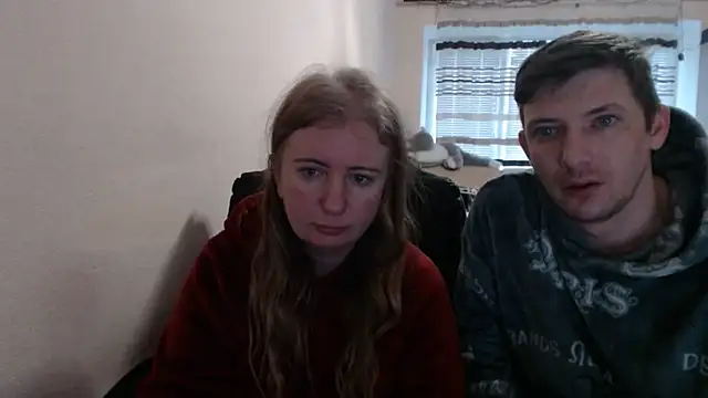 Snapshot of PeterAndJen chatting on January 2026 06:50:02 AM PeterAndJen online show from January 2026 06:50:02 AM