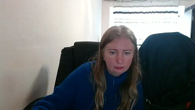 Snapshot of PeterAndJen chatting on January 2026 08:30:01 AM PeterAndJen online show from January 2026 08:30:01 AM