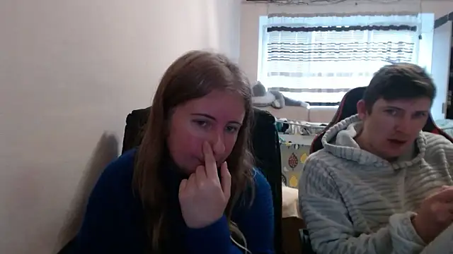 Snapshot of PeterAndJen chatting on January 2026 09:03:01 AM PeterAndJen online show from January 2026 09:03:01 AM