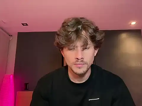 Snapshot of mcklister_kinky_feets chatting on February 2026 02:37:01 AM mcklister kinky feets online show from February 2026 02:37:01 AM