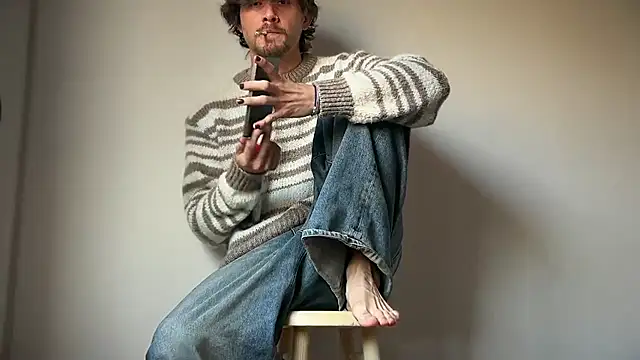 Snapshot of mcklister_kinky_feets chatting on April 2026 08:53:02 PM mcklister kinky feets online show from April 2026 08:53:02 PM