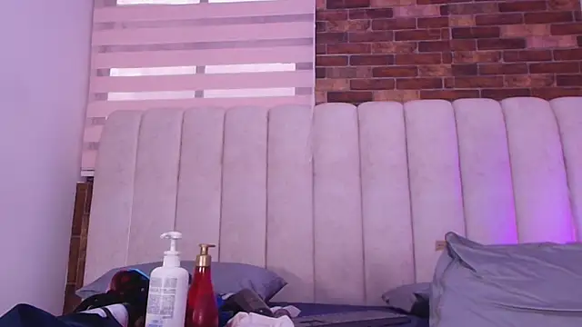 timkerbell  online show from April 2026 09:39:33 PM