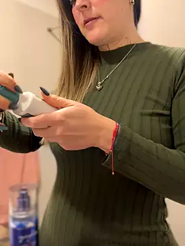 misslulipop online show from September 2025 10:48:02 PM