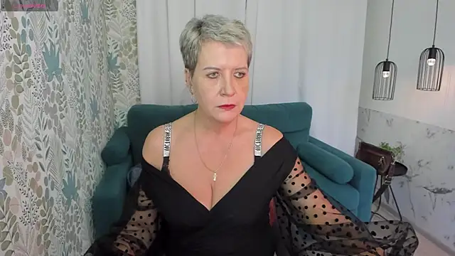 KathySunn online show from December 2024 04:38:01 PM