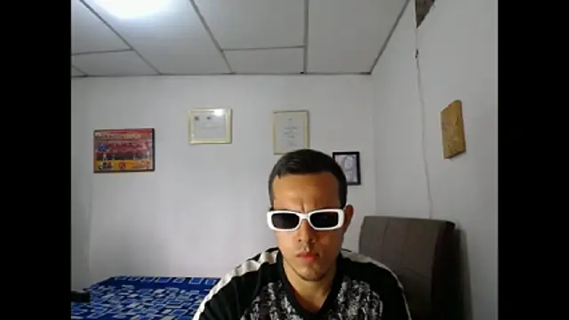 Oliver Wilding online show from March 2026 01:47:01 PM