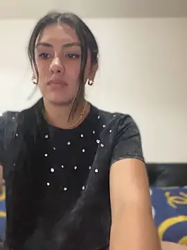 Ambar pe  online show from January 2025 08:32:02 PM