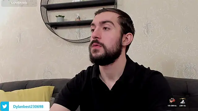 Dylan Best online show from December 2025 01:12:02 AM