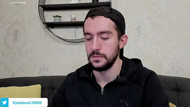 Snapshot of Dylan_Best chatting on February 2026 11:09:01 PM Dylan Best online show from February 2026 11:09:01 PM
