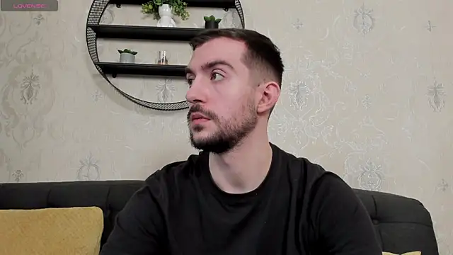 Snapshot of Dylan_Best chatting on February 2026 10:43:02 PM Dylan Best online show from February 2026 10:43:02 PM