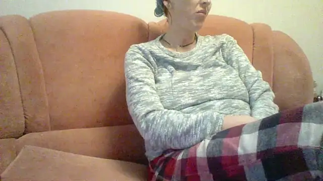 MssAngela online show from October 2025 01:34:01 PM