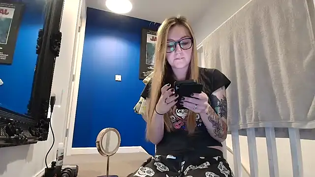 short sweetpea online show from October 2025 08:46:02 AM