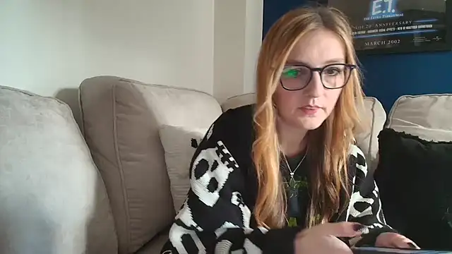 short sweetpea online show from October 2025 11:28:01 AM