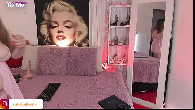 sofiiBell online show from November 2025 01:00:01 AM