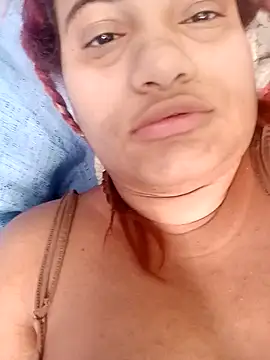 Hilarybunnyy online show from January 2025 09:57:01 PM