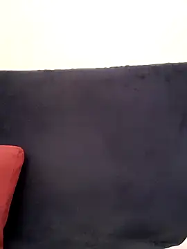 Snapshot of LouGabriel chatting on January 2025 07:32:01 AM LouGabriel online show from January 2025 07:32:01 AM