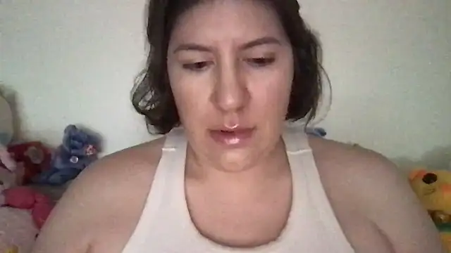 Snapshot of HYPHYtype chatting on March 2026 09:17:01 PM HYPHYtype online show from March 2026 09:17:01 PM