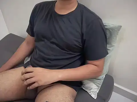 Arjun78877 online show from November 2025 04:07:01 PM