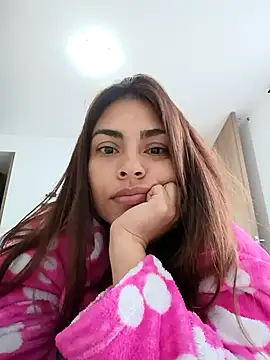 Ivanna2 online show from December 2025 12:56:01 PM