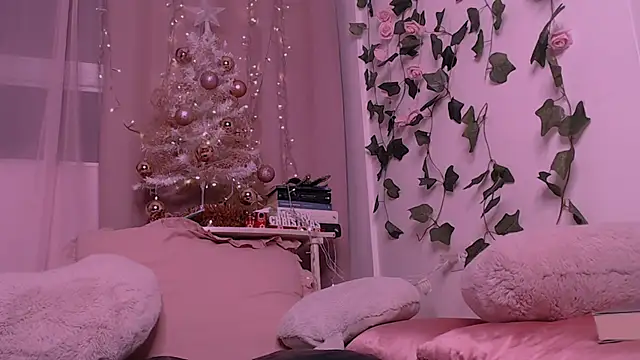 darkcandy666 online show from December 2025 01:33:02 AM