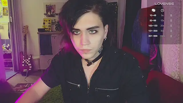 sademobeer online show from December 2025 07:10:01 PM