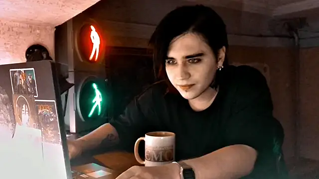 Snapshot of sademobeer chatting on February 2026 12:04:01 AM sademobeer online show from February 2026 12:04:01 AM