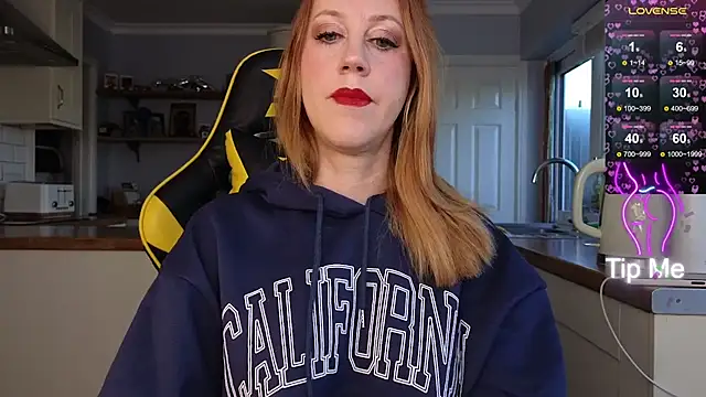 stripmequick online show from February 2025 09:53:02 AM