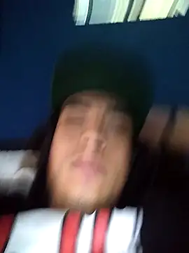 AlexAlejandro13 online show from March 2026 08:37:02 PM