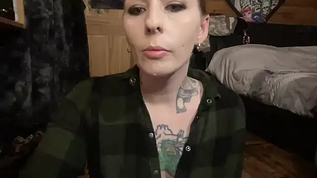 Snapshot of TeenyDoll chatting on March 2026 03:12:02 AM TeenyDoll online show from March 2026 03:12:02 AM