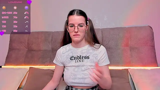 AriellaTesk online show from February 2025 09:00:02 AM