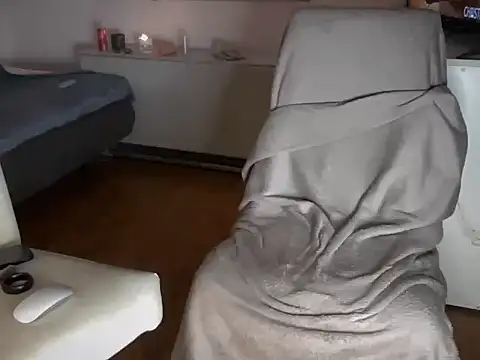 alekandrobg online show from March 2026 09:36:02 PM