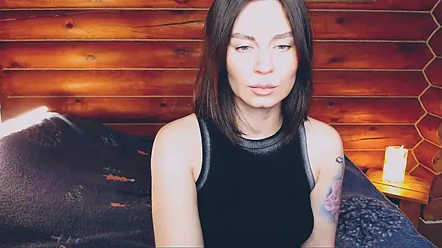 Snapshot of Platina_Fox chatting on January 2025 05:07:02 AM Platina Fox online show from January 2025 05:07:02 AM