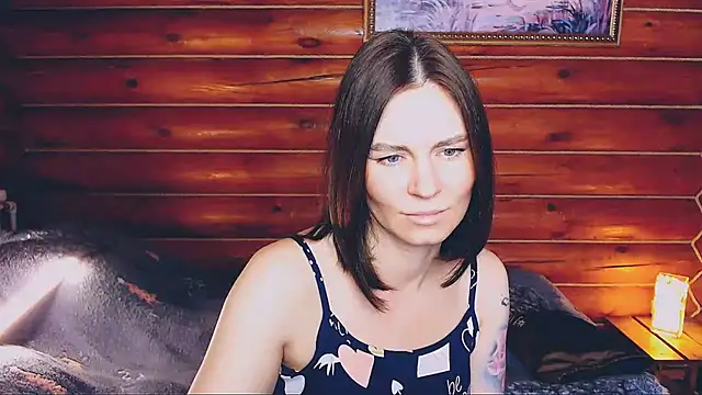 Snapshot of Platina_Fox chatting on February 2025 05:13:02 AM Platina Fox online show from February 2025 05:13:02 AM