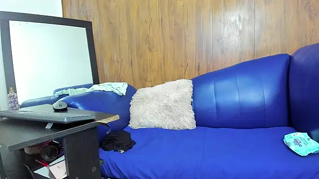 Mature Skinny online show from February 2025 12:16:01 PM